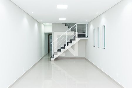 Sala de casa para alugar com 3 quartos, 188m² em Jardim Rosa de Franca, Guarulhos