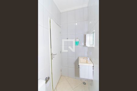 Apartamento para alugar com 45m², 2 quartos e sem vaga Apartamento para alugar com 45m², 2 quartos e sem vagaBanheiro