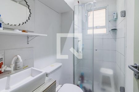 Banheiro de apartamento à venda com 2 quartos, 46m² em Protásio Alves, Porto Alegre