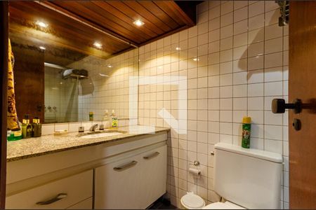 Banheiro de apartamento para alugar com 1 quarto, 34m² em Vitória, Salvador
