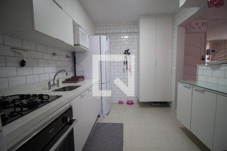 Apartamento para alugar com 180m², 3 quartos e 2 vagasCozinha e Área de Serviço