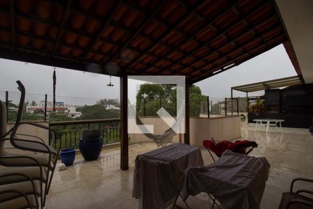 Apartamento para alugar com 180m², 3 quartos e 2 vagasVaranda
