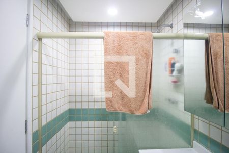Apartamento para alugar com 180m², 3 quartos e 2 vagasBanheiro Social