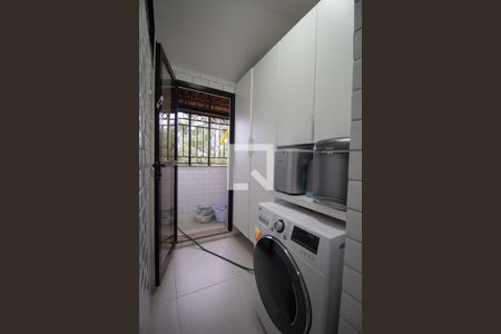 Apartamento para alugar com 180m², 3 quartos e 2 vagasCozinha e Área de Serviço
