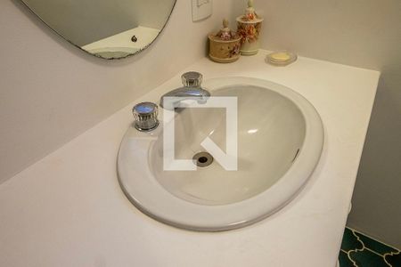 Casa para alugar com 420m², 4 quartos e 4 vagasSuíte 2 - Banheiro