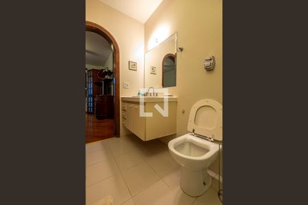 Casa para alugar com 420m², 4 quartos e 4 vagasSuíte 4 - Banheiro