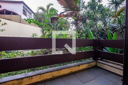 Casa para alugar com 420m², 4 quartos e 4 vagasSuíte 2 - Varanda