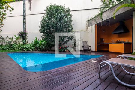 Casa para alugar com 420m², 4 quartos e 4 vagasQuintal