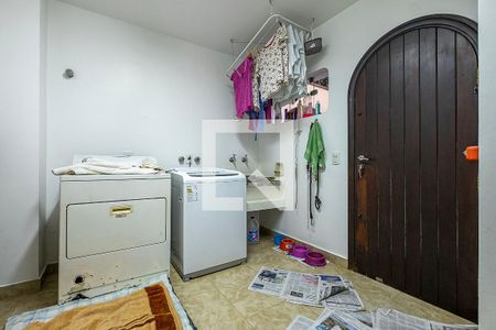 Casa para alugar com 420m², 4 quartos e 4 vagasÁrea de Serviço