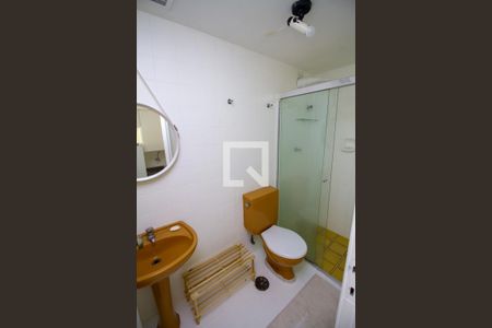 Banheiro de kitnet/studio para alugar com 1 quarto, 30m² em Jardim Paulista, São Paulo