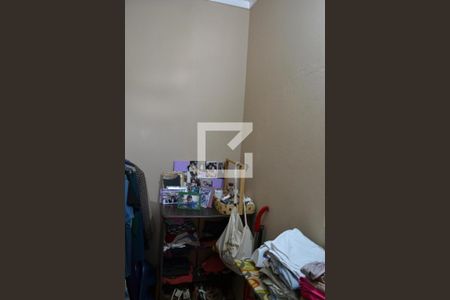 Closet de casa para alugar com 3 quartos, 150m² em Vila Maluf, Suzano