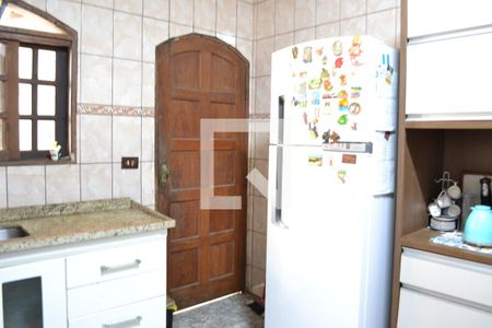 Casa para alugar com 150m², 3 quartos e 2 vagasCozinha