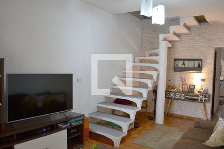 Sala de casa para alugar com 3 quartos, 150m² em Vila Maluf, Suzano