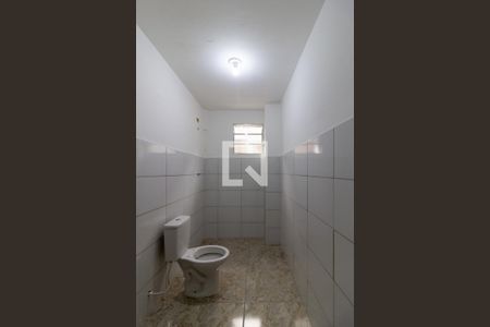 Banheiro de apartamento para alugar com 1 quarto, 65m² em Pari, São Paulo