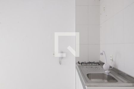 Cozinha de apartamento à venda com 1 quarto, 34m² em Jardim Santa Teresinha, São Paulo