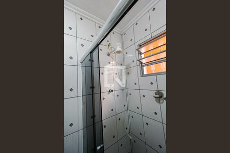 Casa à venda com 125m², 2 quartos e 2 vagas Casa à venda com 125m², 2 quartos e 2 vagasChuveiro