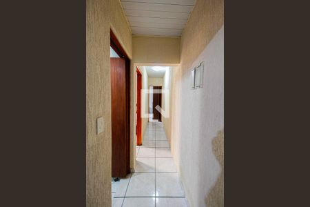 Casa à venda com 125m², 2 quartos e 2 vagas Casa à venda com 125m², 2 quartos e 2 vagasCorredor