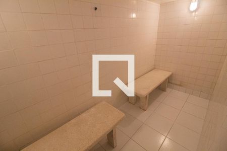 Apartamento à venda com 160m², 4 quartos e 2 vagas Apartamento à venda com 160m², 4 quartos e 2 vagasSauna