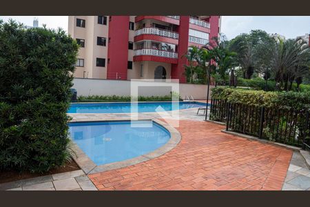 Apartamento à venda com 125m², 3 quartos e 3 vagasÁrea comum - Piscina