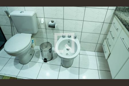 Apartamento à venda com 125m², 3 quartos e 3 vagasBanheiro 3