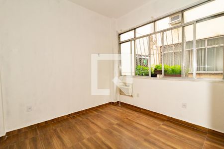 Quarto 3 de apartamento para alugar com 3 quartos, 75m² em Jardim Botânico, Rio de Janeiro