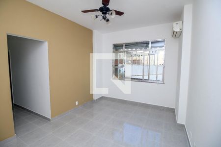 Sala de apartamento para alugar com 2 quartos, 66m² em Botafogo, Rio de Janeiro