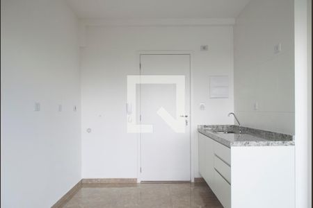 Cozinha de kitnet/studio para alugar com 1 quarto, 26m² em Santana, São Paulo
