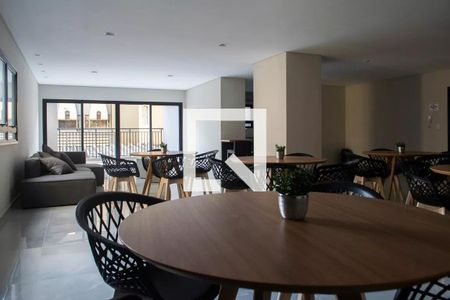 Studio para alugar com 26m², 1 quarto e sem vaga Studio para alugar com 26m², 1 quarto e sem vagaÁrea comum - Salão de festas