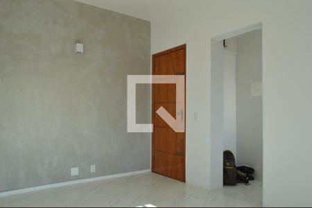 Sala de apartamento à venda com 2 quartos, 70m² em Tanque, Rio de Janeiro