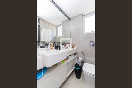 Apartamento à venda com 100m², 3 quartos e 1 vagaSuíte - Banheiro