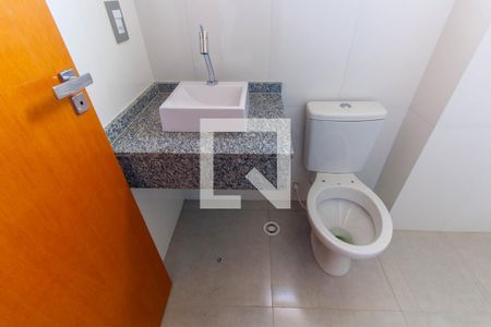 Banheiro de apartamento à venda com 1 quarto, 40m² em Vila Margarida, São Paulo
