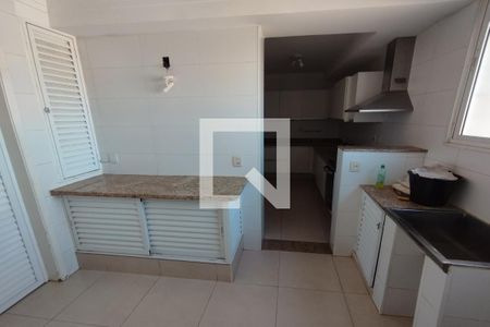 Apartamento para alugar com 200m², 3 quartos e 1 vagaLavanderia - Dispensa
