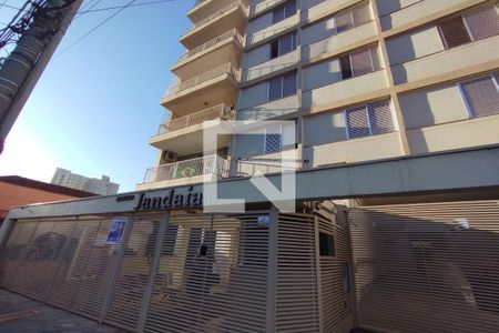 Apartamento para alugar com 200m², 3 quartos e 1 vagaFachada