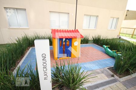 Apartamento à venda com 32m², 2 quartos e sem vaga Apartamento à venda com 32m², 2 quartos e sem vagaÁrea comum - Playground