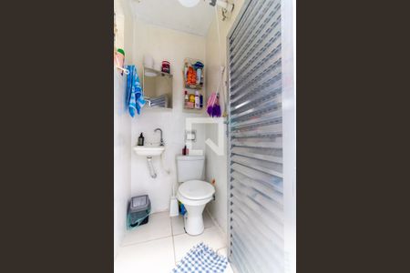 Casa à venda com 203m², 2 quartos e 2 vagasBanheiro