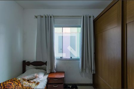 Apartamento à venda com 102m², 3 quartos e 1 vagaQuarto 2