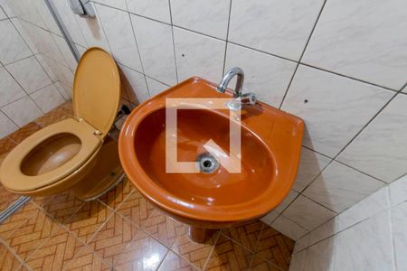 Casa para alugar com 48m², 1 quarto e sem vaga Casa para alugar com 48m², 1 quarto e sem vagaBanheiro