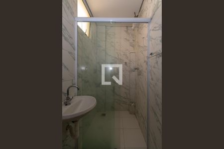 Banheiro de kitnet/studio para alugar com 1 quarto, 38m² em Vila Paulista, Guarulhos