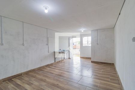 Sala/Cozinha/Quarto de kitnet/studio para alugar com 1 quarto, 29m² em Guajuviras, Canoas
