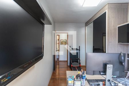 Apartamento à venda com 120m², 4 quartos e 2 vagasQuarto 2