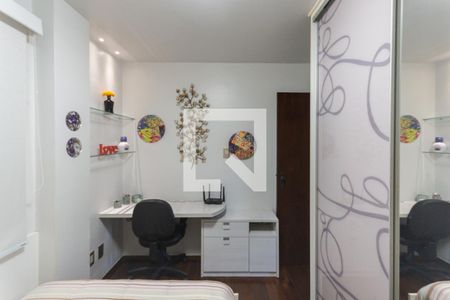 Apartamento à venda com 120m², 4 quartos e 2 vagasQuarto 1