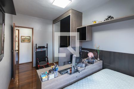 Apartamento à venda com 120m², 4 quartos e 2 vagasQuarto 2