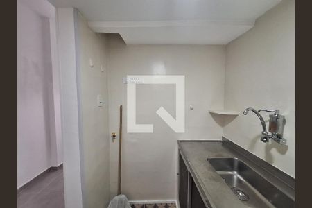 Cozinha de apartamento para alugar com 1 quarto, 25m² em Botafogo, Rio de Janeiro