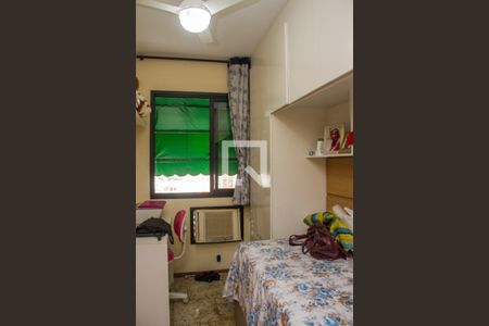 Apartamento à venda com 88m², 3 quartos e 2 vagasQuarto 02