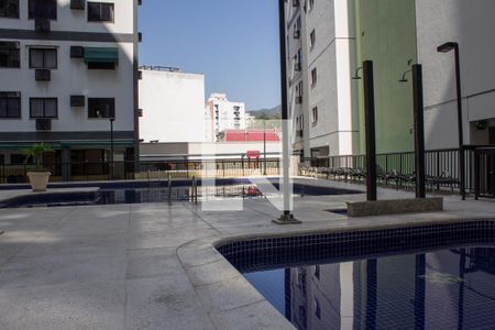 Apartamento à venda com 88m², 3 quartos e 2 vagasÁrea comum - Piscina