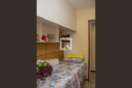 Apartamento à venda com 88m², 3 quartos e 2 vagasQuarto 02