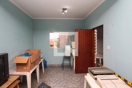 Casa à venda com 386m², 3 quartos e 4 vagasQuarto de Serviço