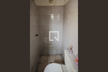 Casa à venda com 386m², 3 quartos e 4 vagasBanheiro de serviço