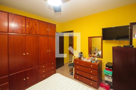 Casa à venda com 386m², 3 quartos e 4 vagasSuíte