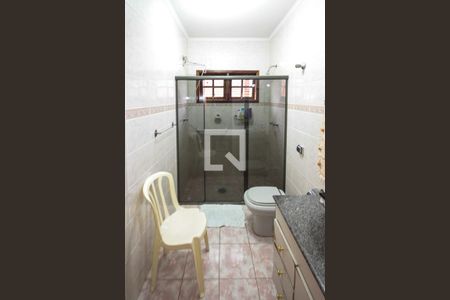 Casa à venda com 386m², 3 quartos e 4 vagasBanheiro Social